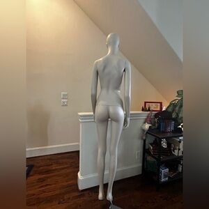 Hans Boodt Female Mannequin #317311